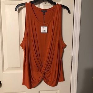 Madison sleeveless pullover